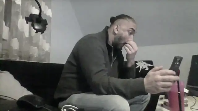 NewyorkDimi online show from 12/22/25, 01:13