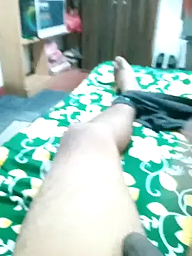 Hilkanna  online show from 04/08/26, 07:47