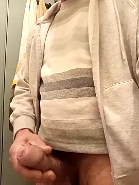 Snapshot of jonyfree1978 chatting on 12/16/25, 07:52 jonyfree1978 online show from 12/16/25, 07:52