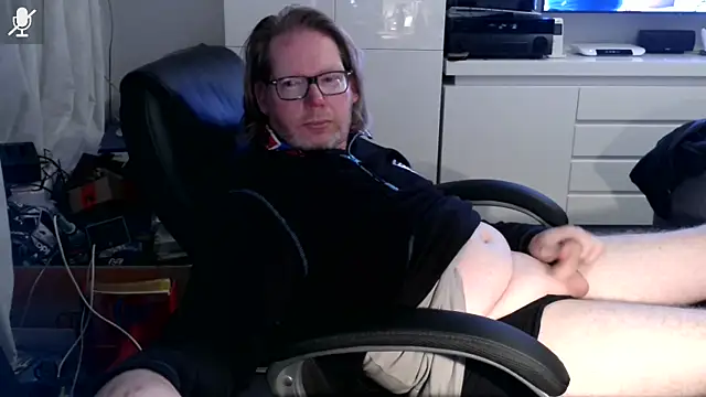 VSteph online show from 11/12/25, 10:41