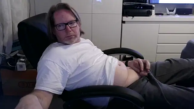 VSteph online show from 04/19/26, 10:01