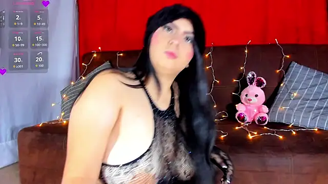 Snapshot of AnithaaYork chatting on 12/04/25, 12:14 AnithaaYork online show from 12/04/25, 12:14