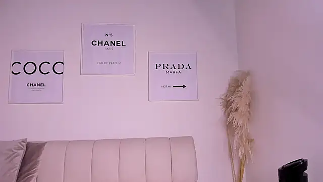 april higgins online show from 02/28/25, 11:14