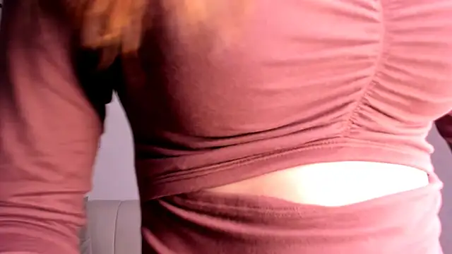 april higgins online show from 03/08/25, 11:05