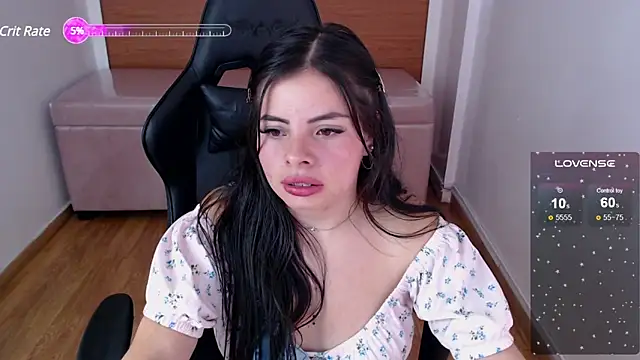 Chinatsu t online show from 03/22/25, 10:37