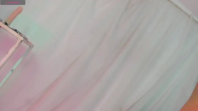 Itsme Daniela online show from 10/06/25, 03:20