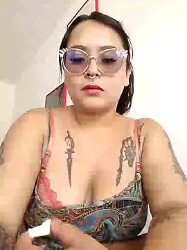 ambar 07 online show from 02/08/25, 03:00