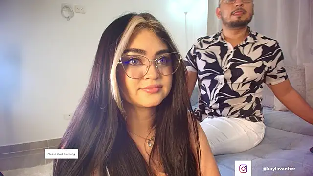 Snapshot of XXCOUPLESSEX chatting on 02/12/26, 07:25 XXCOUPLESSEX online show from 02/12/26, 07:25