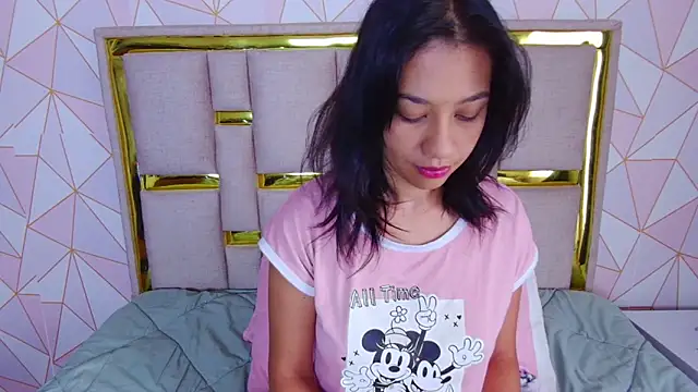 nina carther online show from 04/23/26, 11:09