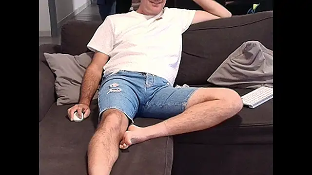 Snapshot of Arnaudvibre chatting on 09/22/25, 07:43 Arnaudvibre online show from 09/22/25, 07:43