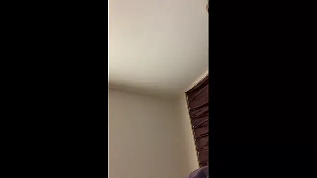 UKI06 online show from 04/14/26, 02:34