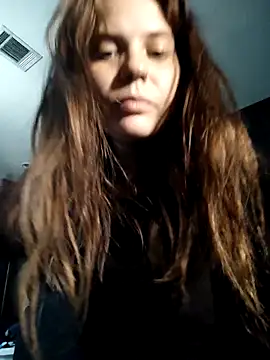 Snapshot of Mercedez_BaBy chatting on 03/07/25, 04:22 Mercedez BaBy online show from 03/07/25, 04:22