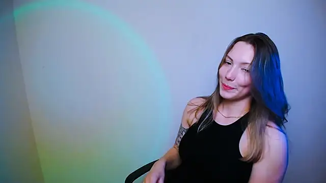 Snapshot of VanessaMay_ chatting on 01/22/25, 02:15 VanessaMay online show from 01/22/25, 02:15