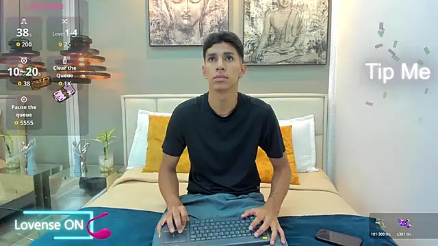 Snapshot of kieran_derek chatting on 11/11/25, 03:39 kieran derek online show from 11/11/25, 03:39