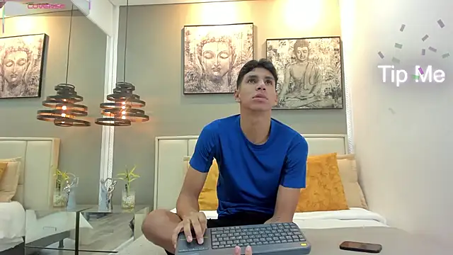 Snapshot of kieran_derek chatting on 11/22/25, 03:16 kieran derek online show from 11/22/25, 03:16