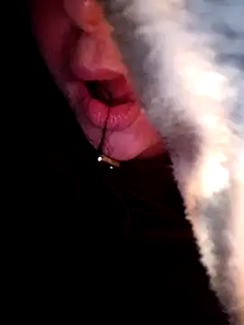 Snapshot of YuliannaFox chatting on 12/27/24, 09:32 YuliannaFox online show from 12/27/24, 09:32