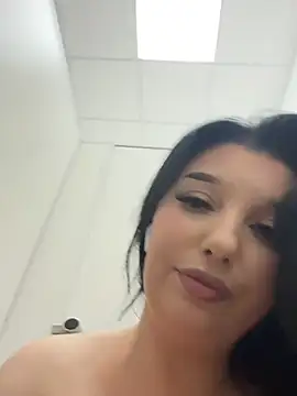 Snapshot of Tisha_Busty chatting on 03/06/25, 11:58 Tisha Busty online show from 03/06/25, 11:58