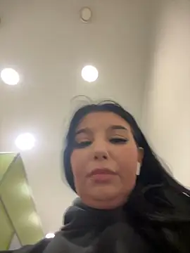 Tisha Busty online show from 02/09/26, 11:47