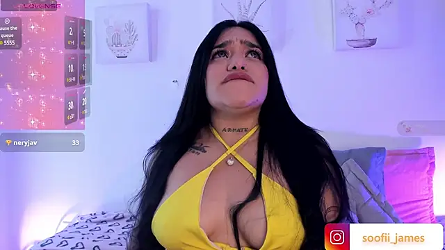 Snapshot of Sofi-James chatting on 01/02/25, 07:12 Sofi-James online show from 01/02/25, 07:12