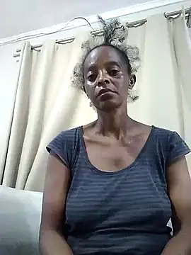 sweets 80 online show from 02/25/25, 05:08