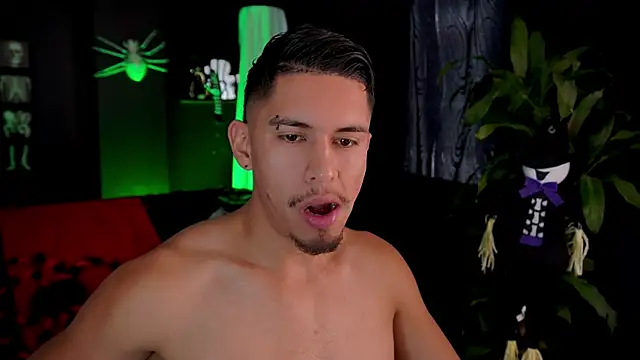 Aaronfox x online show from 10/21/25, 01:34