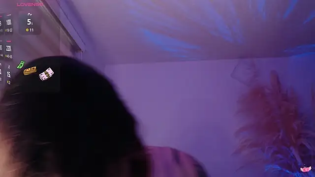 Abby gaiil online show from 10/15/25, 04:18