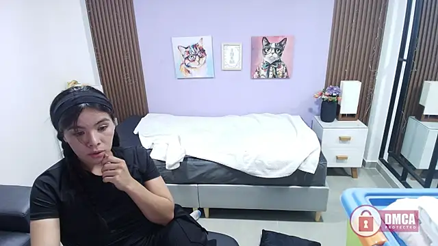 Snapshot of brigiitte_rohan chatting on 11/13/25, 07:02 brigiitte rohan online show from 11/13/25, 07:02