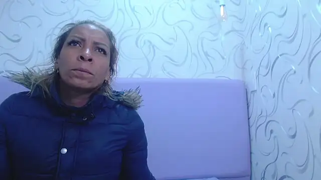 NathaliaSmith3x online show from 12/03/25, 03:36