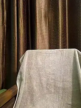 Snapshot of MIss-Naina chatting on 02/01/25, 10:23 MIss-Naina online show from 02/01/25, 10:23