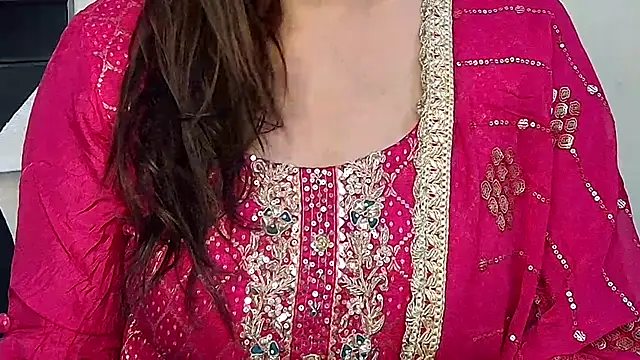 MIss-Naina online show from 10/27/25, 07:23