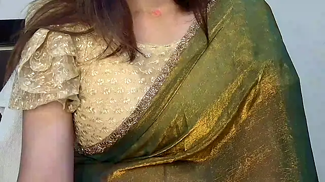 MIss-Naina online show from 11/20/25, 06:24