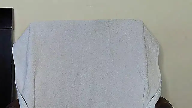 MIss-Naina online show from 11/30/25, 07:56