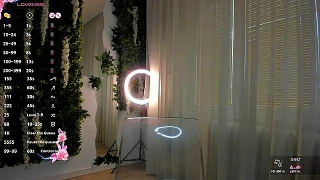 VivienCarter online show from 02/17/25, 01:10