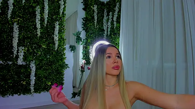 VivienCarter online show from 02/26/26, 04:22