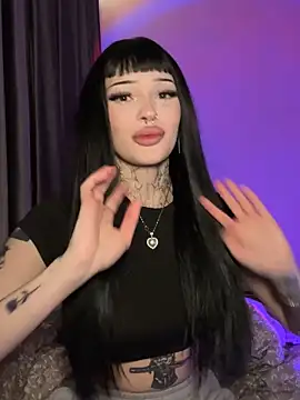 madelinexx online show from 12/04/25, 03:43