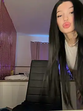 madelinexx online show from 01/09/26, 09:01