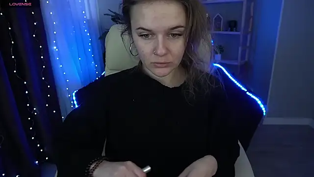 Snapshot of MaribelRiverr_ chatting on 12/29/24, 06:14 MaribelRiverr online show from 12/29/24, 06:14