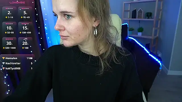 Snapshot of MaribelRiverr_ chatting on 01/06/25, 10:35 MaribelRiverr online show from 01/06/25, 10:35