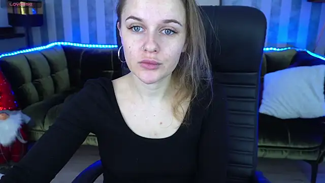 Snapshot of MaribelRiverr_ chatting on 01/10/25, 06:20 MaribelRiverr online show from 01/10/25, 06:20