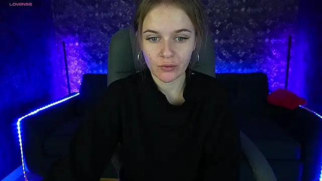 Snapshot of MaribelRiverr_ chatting on 01/14/25, 07:06 MaribelRiverr online show from 01/14/25, 07:06