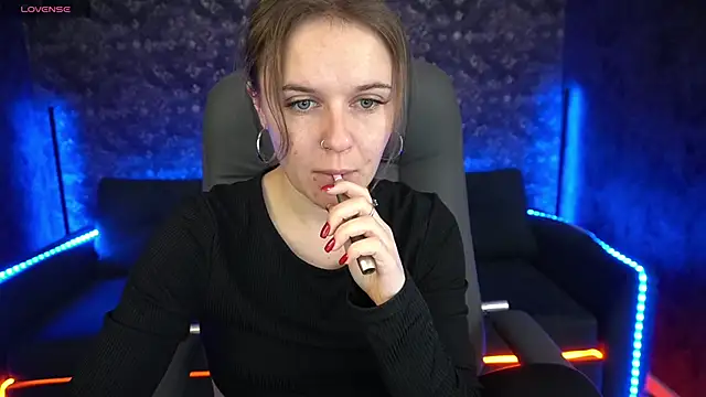 Snapshot of MaribelRiverr_ chatting on 02/08/25, 06:22 MaribelRiverr online show from 02/08/25, 06:22