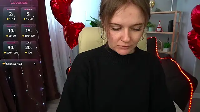 Snapshot of MaribelRiverr_ chatting on 02/24/25, 09:32 MaribelRiverr online show from 02/24/25, 09:32