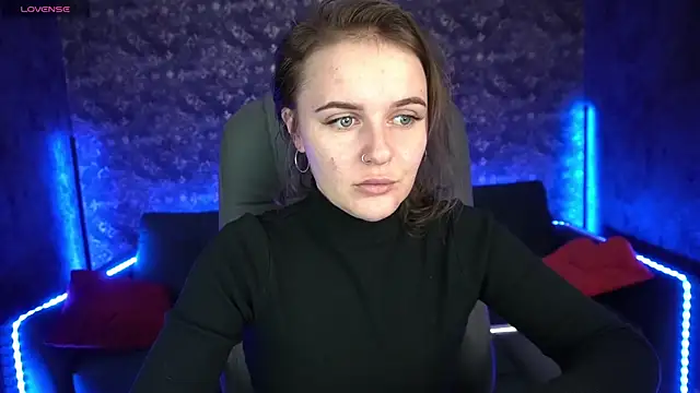 Snapshot of MaribelRiverr_ chatting on 03/03/25, 06:37 MaribelRiverr online show from 03/03/25, 06:37