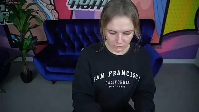 MaribelRiverr  online show from 10/21/25, 05:41