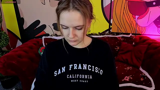 MaribelRiverr  online show from 12/16/25, 06:40