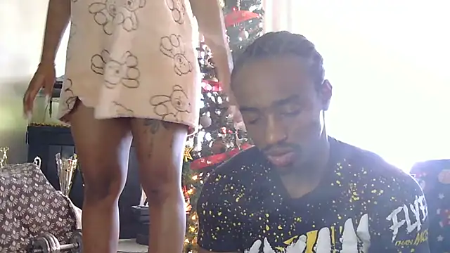 Snapshot of exotic__couple chatting on 12/12/24, 04:43 exotic  couple online show from 12/12/24, 04:43