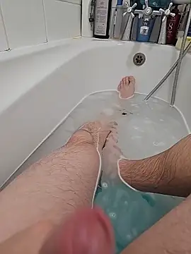 Big And ThickUK online show from 10/18/25, 05:25