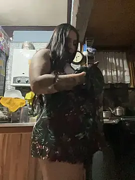 manelinda7 online show from 03/03/25, 05:31