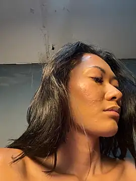 thai-dreamgirl online show from 10/12/25, 08:19