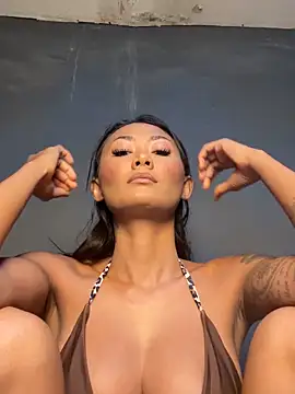 thai-dreamgirl online show from 02/16/26, 11:01